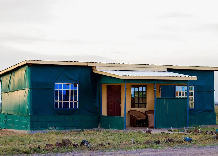 Little Amanya Camp