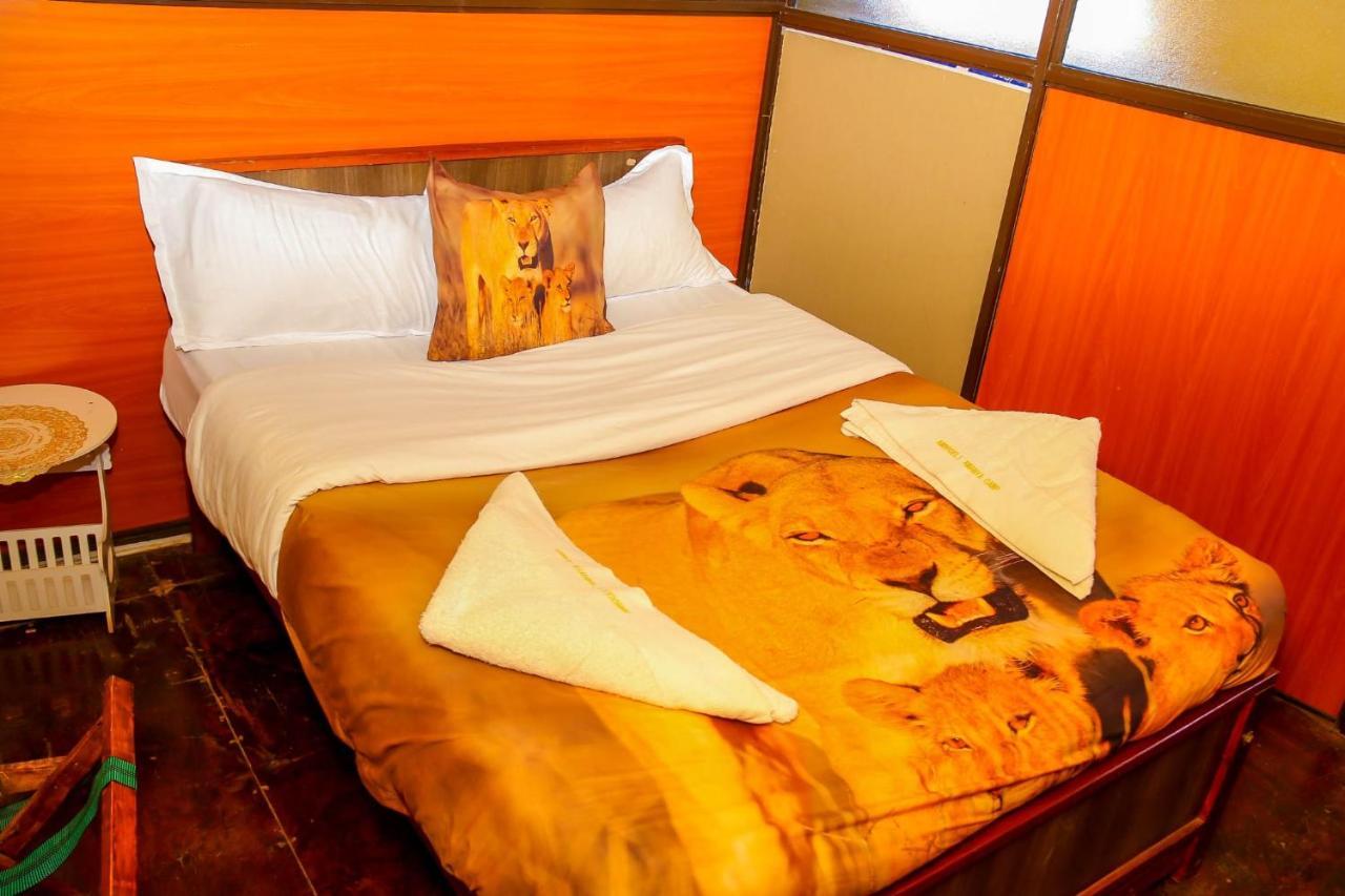 Luxury tent Little Amanya Camp Amboseli